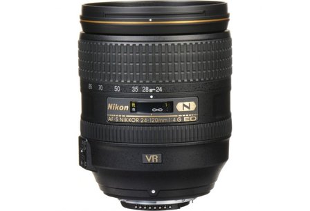 Nikon D850 + 24-120 mm F4.0 VR II Nano