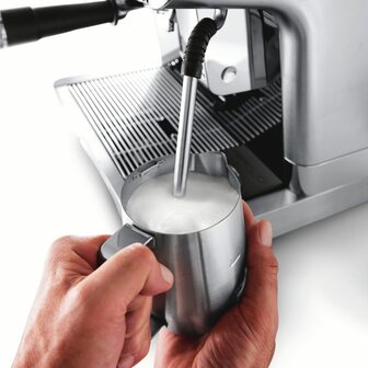 De&acute;Longhi Espresso-Maschine EC 9665.M La Specialista Maestro Silber