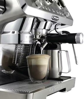 De&acute;Longhi Espresso-Maschine EC 9885.M LA SPECIALISTA MAESTRO Edelstahl