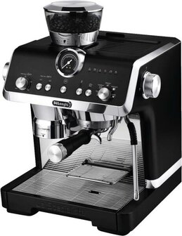 De&acute;Longhi Espresso-Maschine EC 9555.BK La Specialista Opera Schwarz / Silber