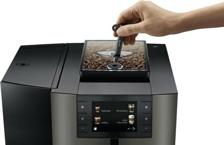 JURA Gastro Kaffeevollautomat X10c Dark Inox