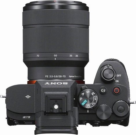 Sony Alpha 7 IV + SEL 28-70mm 3.5-5.6 FE OSS