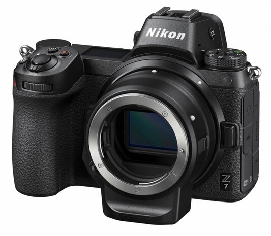  Nikon Z7 + Nikon Z 24-70mm F/4.0 S