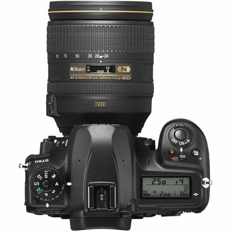 Nikon D780 Gehäuse + AF-S 24-120mm F/4 VR