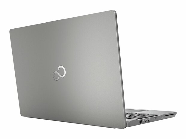 FUJITSU CELSIUS H5511 i5-1135G7 39,62cm 15,6Zoll FHD 16GB 512GB SSD Nvidia Quadro T500 Fingerprint W10P