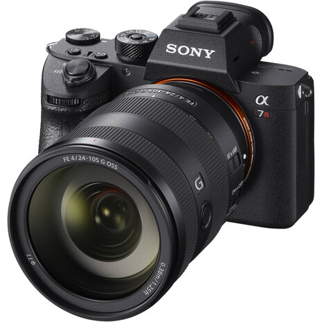 Sony Alpha 7R III ( ILCE-7RM3 )  + FE 24-105mm 4.0 G OSS 